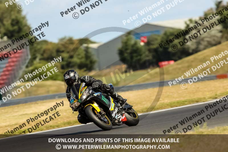 enduro digital images;event digital images;eventdigitalimages;no limits trackdays;peter wileman photography;racing digital images;snetterton;snetterton no limits trackday;snetterton photographs;snetterton trackday photographs;trackday digital images;trackday photos